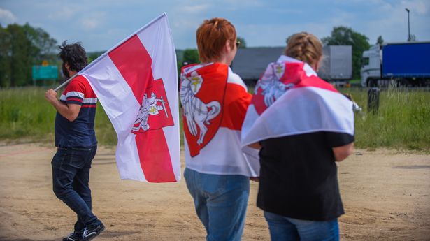 Białoruscy aktywiści wzywają do zaostrzenia sankcji gospodarczych wobec prezydenta Białorusi Aleksandra Łukaszenki (fot. Omar Marquez/Getty Images)